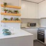 1e 5 Minutes From The דירה מטוסיניוס