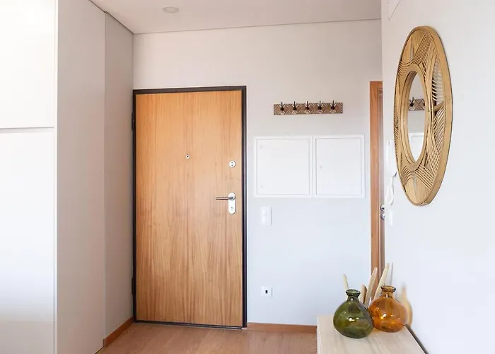 1e 5 Minutes From The Apartament