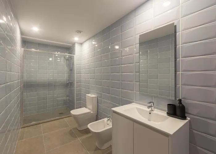 1e 5 Minutes From The